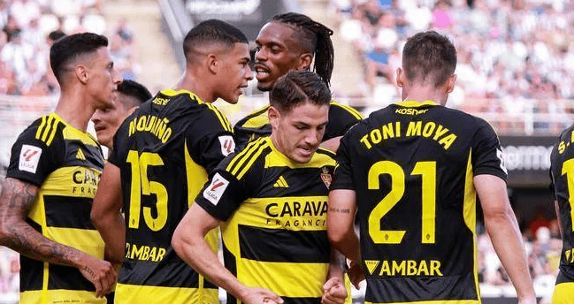 比利亚雷vs巴塞罗那